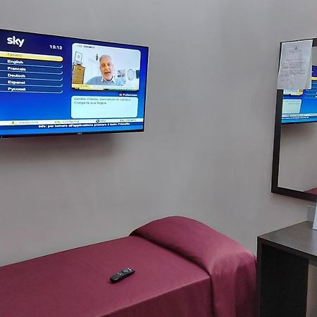 Idria Hotel Тиволи Экстерьер фото